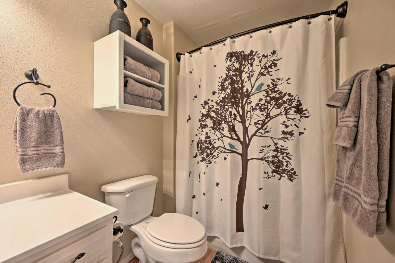 Pet-Friendly Shady Oaks Broken Bow Gem With Patio! Villa Kültér fotó